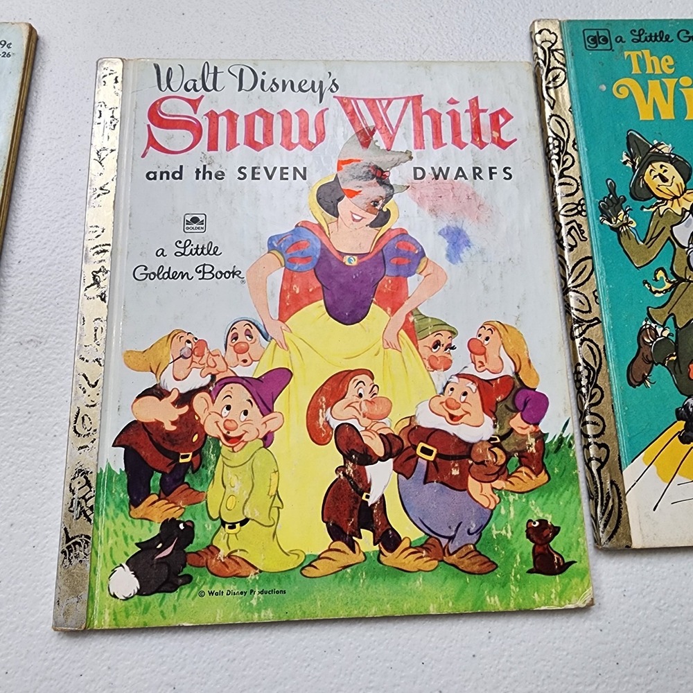 Vintage Books Lot, Little Golden Book, Harry The Dirty Dog, Corduroy - Picture 8 of 10